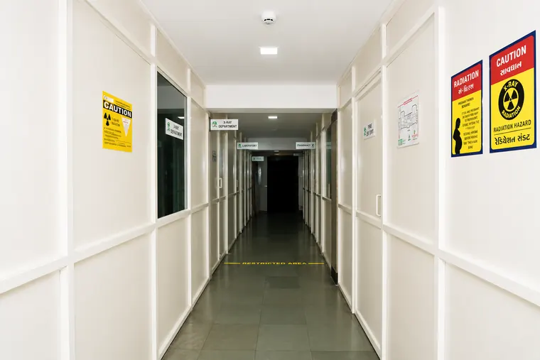 Deluxe patient room